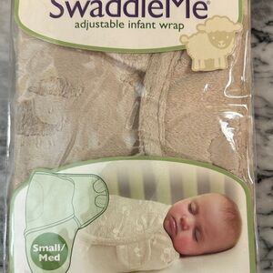 SwaddleMe Blue Adjustable Wrap